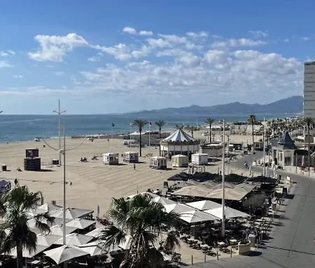 Magnifique Vue Mer F2 45 M2 Climatise Avec Balcon Daire *