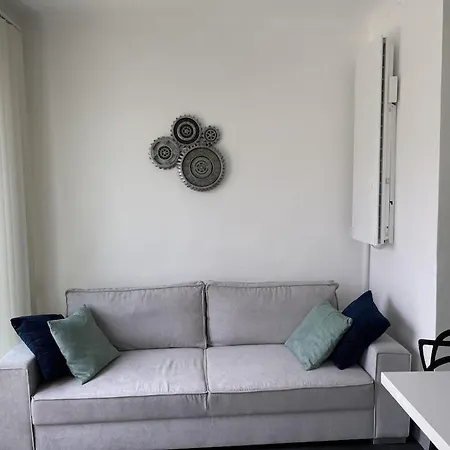 Magnifique Vue Mer F2 45 M2 Climatise Avec Balcon Daire *